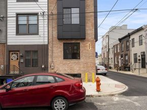 2619 Cedar Street, Philadelphia PA 19125