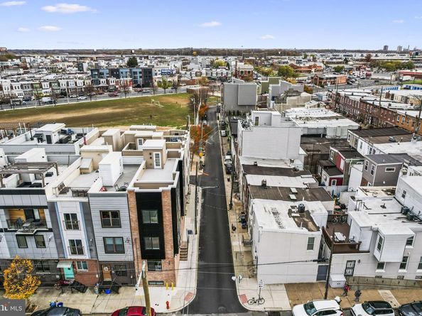 2619 Cedar Street, Philadelphia PA 19125