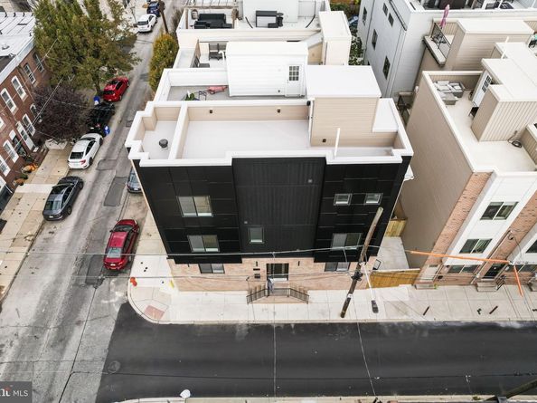 2619 Cedar Street, Philadelphia PA 19125