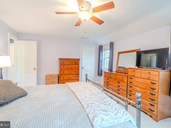 104 Treaty Road, Drexel Hill PA 19026