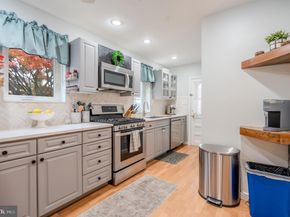 104 Treaty Road, Drexel Hill PA 19026