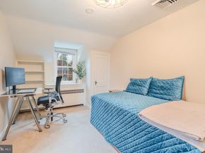 104 Treaty Road, Drexel Hill PA 19026