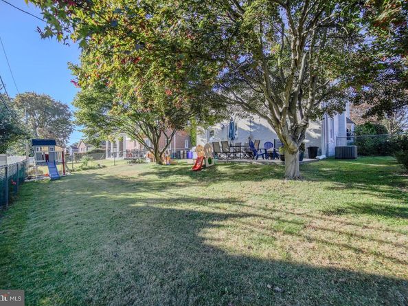 104 Treaty Road, Drexel Hill PA 19026