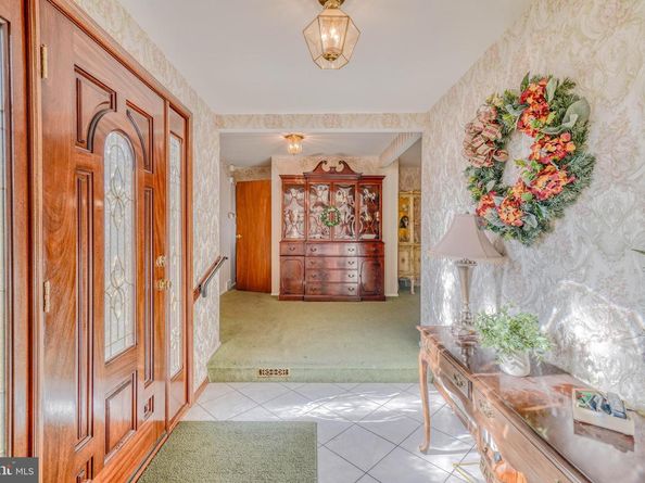 1137 Layton Road, Philadelphia PA 19115