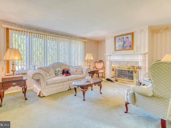 1137 Layton Road, Philadelphia PA 19115