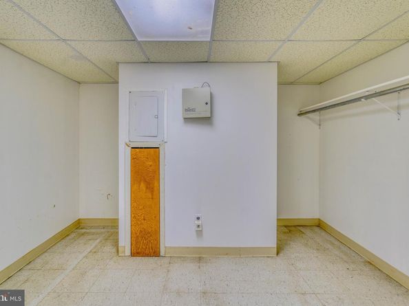 1137 Layton Road, Philadelphia PA 19115