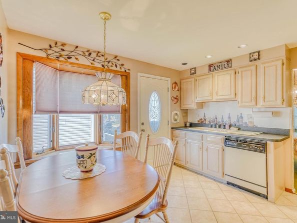 1137 Layton Road, Philadelphia PA 19115