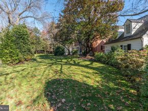 616 Fort Williams Parkway, Alexandria VA 22304