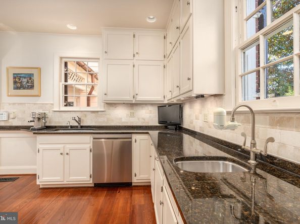 616 Fort Williams Parkway, Alexandria VA 22304