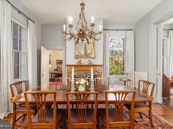 616 Fort Williams Parkway, Alexandria VA 22304