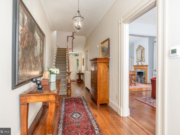 616 Fort Williams Parkway, Alexandria VA 22304