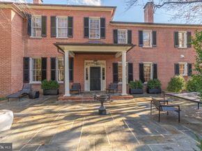 616 Fort Williams Parkway, Alexandria VA 22304