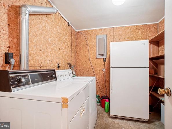 6144 Chesterbrook Road, Mclean VA 22101