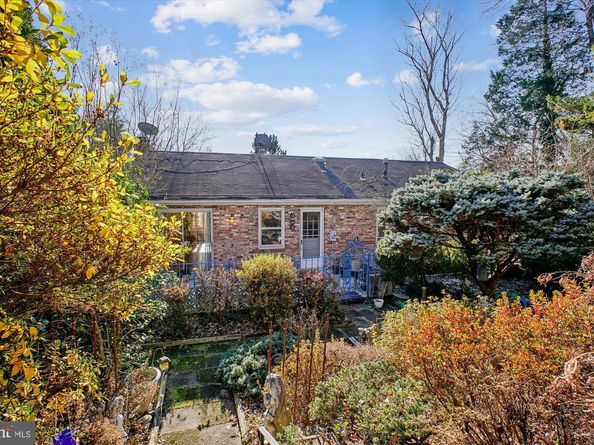 6144 Chesterbrook Road, Mclean VA 22101