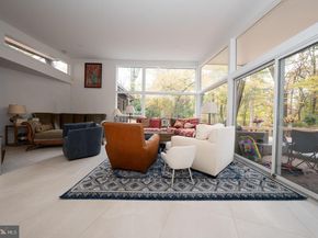 39 Fairview Road, Penn Valley PA 19072