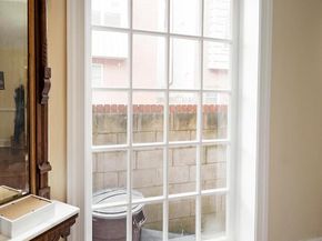 223 Carpenter Street, Philadelphia PA 19147