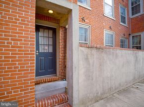 223 Carpenter Street, Philadelphia PA 19147