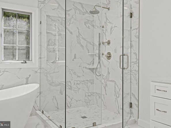 9927 Miles Stone Court, Vienna VA 22181