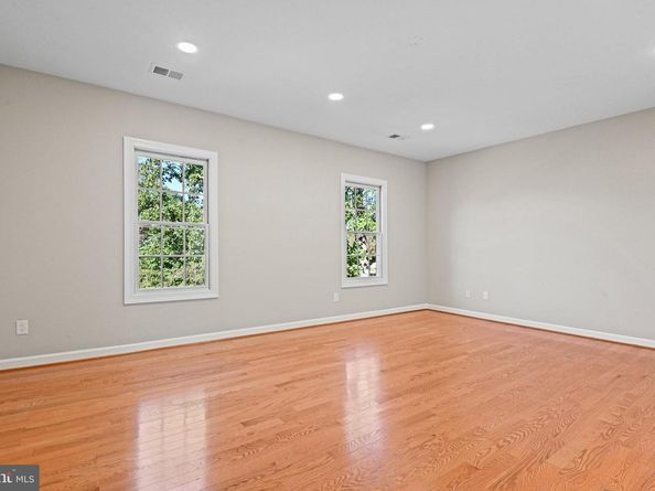 9927 Miles Stone Court, Vienna VA 22181