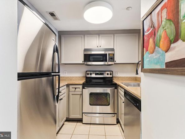 1150 K Street NW 706, Washington DC 20005