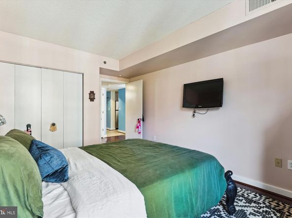 1150 K Street NW 706, Washington DC 20005