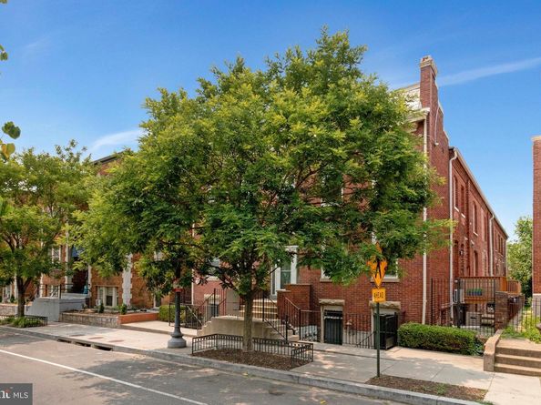 3318 Sherman Avenue NW 104, Washington DC 20010