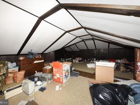 1 Sunnyside Lane, Yardley PA 19067