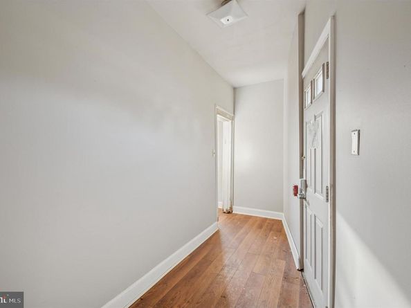 4087 Ford Road, Philadelphia PA 19131