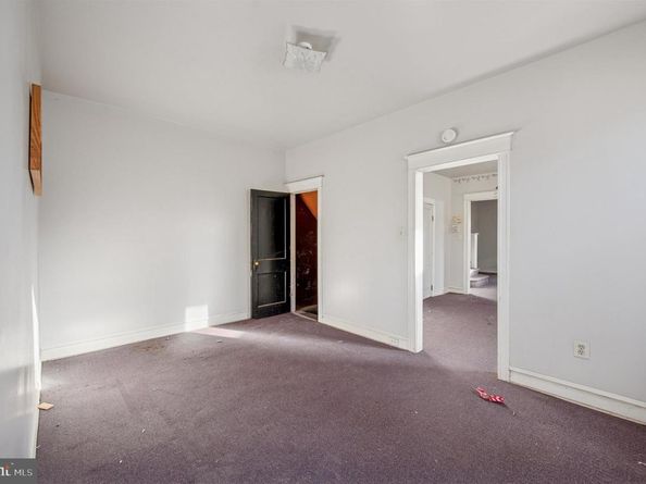 4087 Ford Road, Philadelphia PA 19131