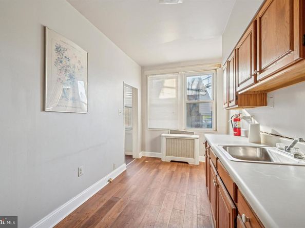 4087 Ford Road, Philadelphia PA 19131