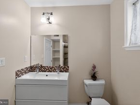 2515 S 16TH Street, Philadelphia PA 19145