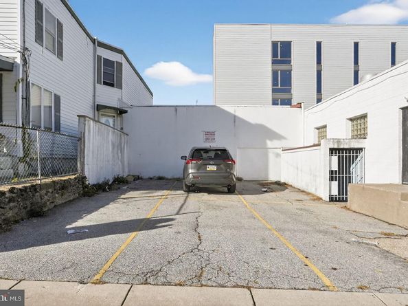 6600 Ridge Avenue, Philadelphia PA 19128