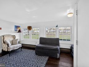 111 Border Rock Road, Levittown PA 19057