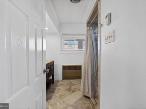 111 Border Rock Road, Levittown PA 19057