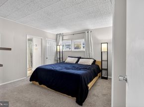 111 Border Rock Road, Levittown PA 19057