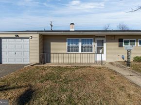 111 Border Rock Road, Levittown PA 19057