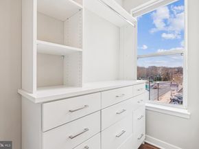 989 S Buchanan Street 225, Arlington VA 22204