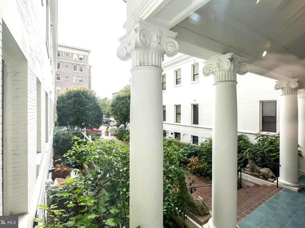 2123 NW California Street NW B7, Washington DC 20008