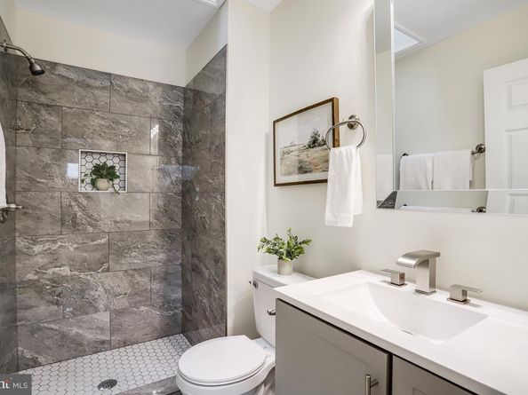 720 Decatur Street NE, Washington DC 20017