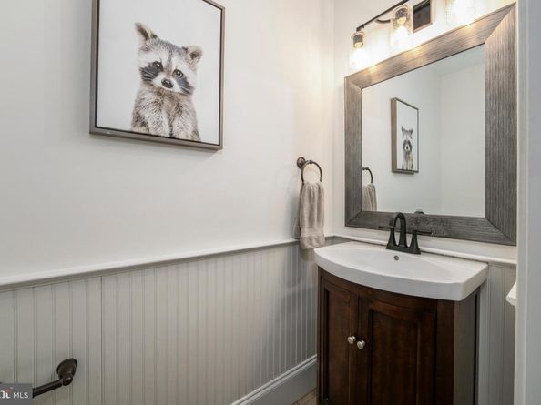 274 Delmar Street, Philadelphia PA 19128