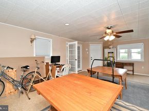 532 Sherwood Lane, Hatboro PA 19040