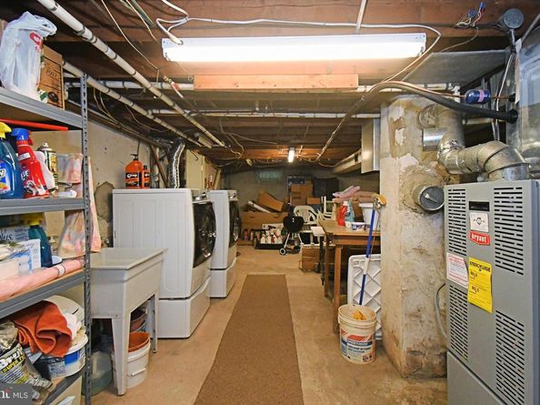 532 Sherwood Lane, Hatboro PA 19040