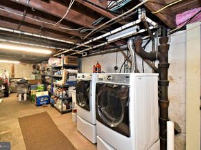 532 Sherwood Lane, Hatboro PA 19040