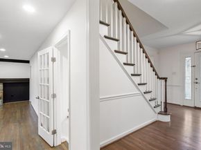 9312 Sprinklewood Lane, Potomac MD 20854