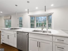 9312 Sprinklewood Lane, Potomac MD 20854