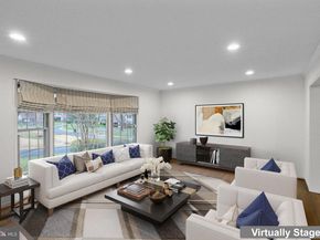 9312 Sprinklewood Lane, Potomac MD 20854