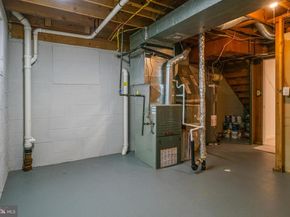 9312 Sprinklewood Lane, Potomac MD 20854