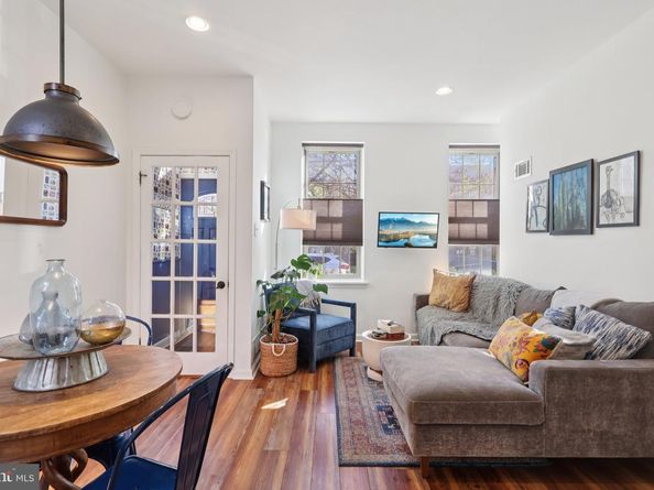 908 N Orianna Street, Philadelphia PA 19123