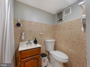 229 E Rockland Street, Philadelphia PA 19120