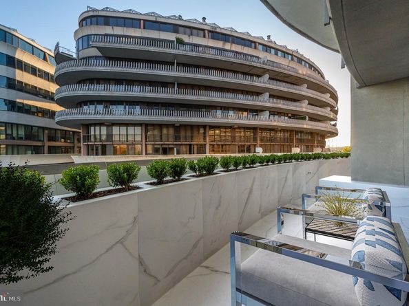 2500 Virginia Ave NW 714, Washington DC 20037